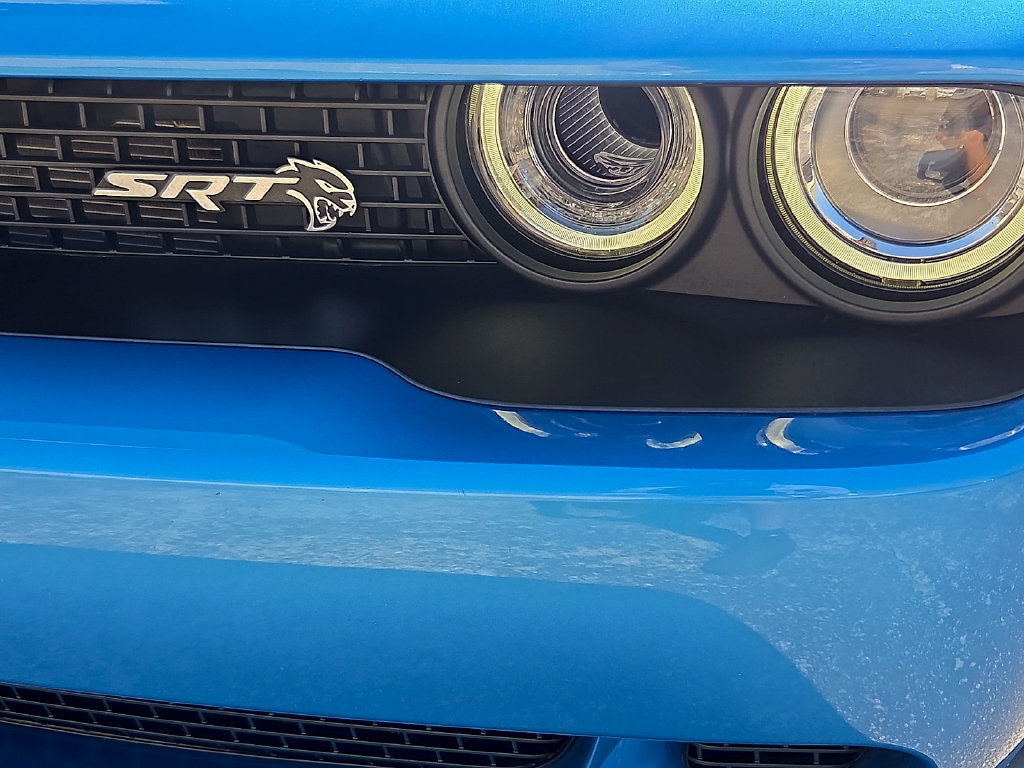 Used 2019 Dodge Challenger SRT Hellcat w/ Plus Package RWD image 7