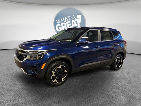 Certified 2025 Kia Seltos EX image 8