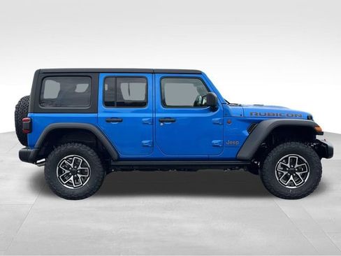 New 2026 Jeep Wrangler Unlimited Rubicon w/ Dual Top Group image 8