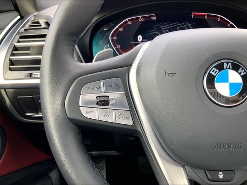 Used 2023 BMW X4 xDrive30i w/ Premium Package image 21