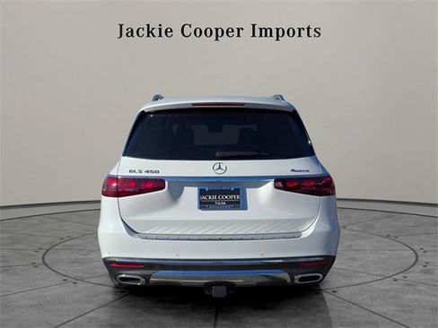 New 2025 Mercedes-Benz GLS 450 4MATIC image 4