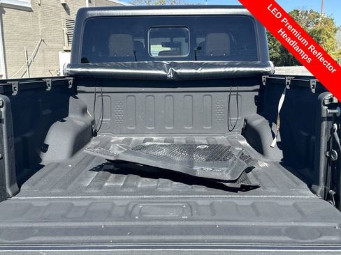 Used 2021 Jeep Gladiator Overland w/ Popular Equipment Package image 25