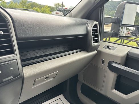 Used 2022 Ford F350 XL w/ STX Appearance Package image 23