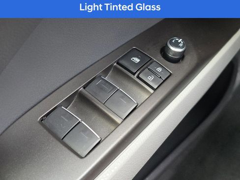 Used 2023 Toyota Camry XLE image 31