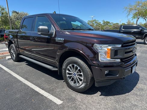 Used 2020 Ford F150 XLT w/ Equipment Group 302A Luxury image 3