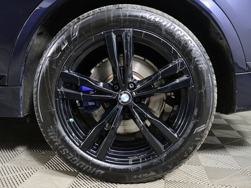 Used 2024 BMW X7 xDrive40i w/ M Sport Package image 24