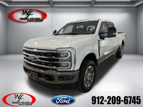 New 2026 Ford F250 4x4 Crew Cab Super Duty image 1