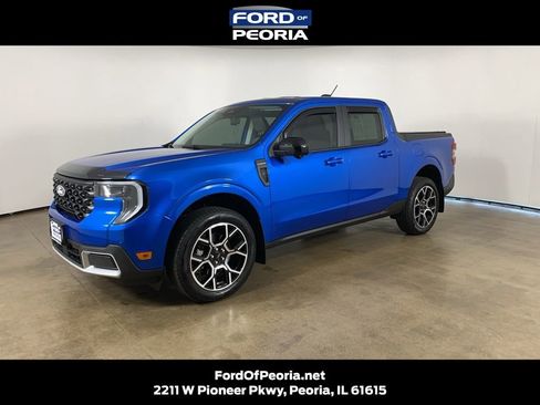 Used 2025 Ford Maverick Lariat w/ 4K Tow Package AWD/4WD image 1