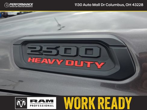 New 2026 RAM 2500 Big Horn AWD/4WD image 12