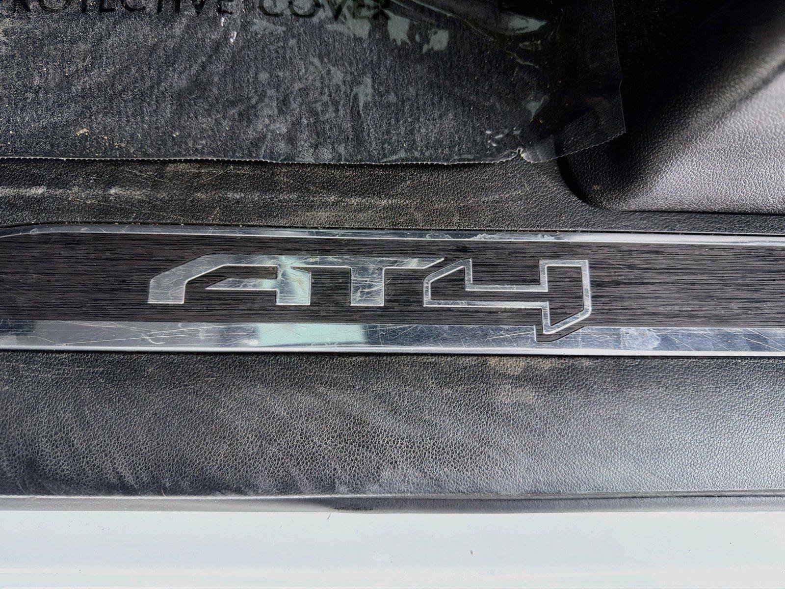 Used 2024 GMC Sierra 2500 AT4 w/ AT4 Premium Plus Package AWD/4WD image 11