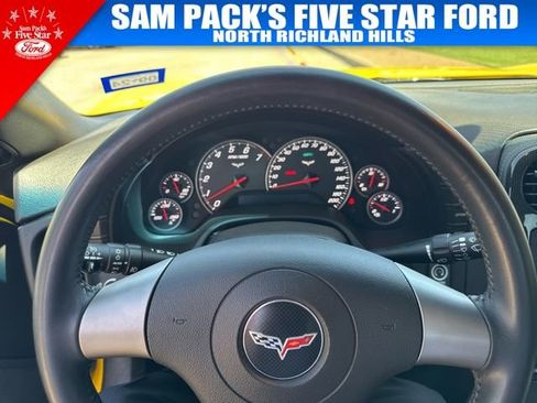 Used 2008 Chevrolet Corvette Base w/ Z51 Performance Package image 6