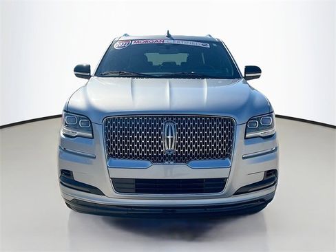 Used 2022 Lincoln Navigator L Reserve image 2