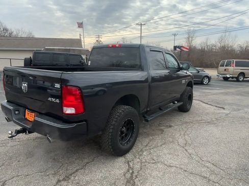 Used 2017 RAM 1500 Express w/ Express Value Package image 8