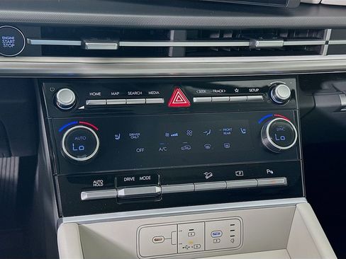 New 2026 Hyundai Santa Fe SEL FWD image 13