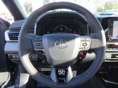 Certified 2026 Toyota Camry SE image 31