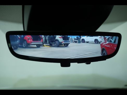 Used 2025 Chevrolet Tahoe High Country image 26