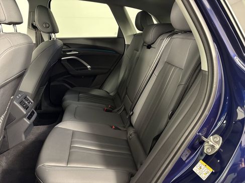 Used 2025 Audi Q5 Premium Plus w/ Premium Plus image 29