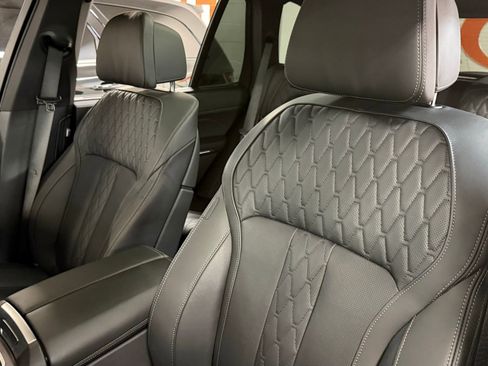 Used 2026 BMW X5 xDrive40i image 19