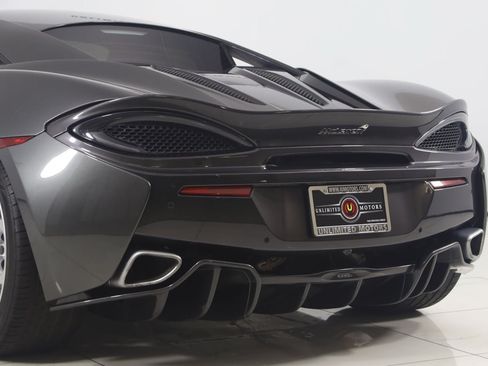 Used 2020 McLaren 570S Coupe RWD image 34