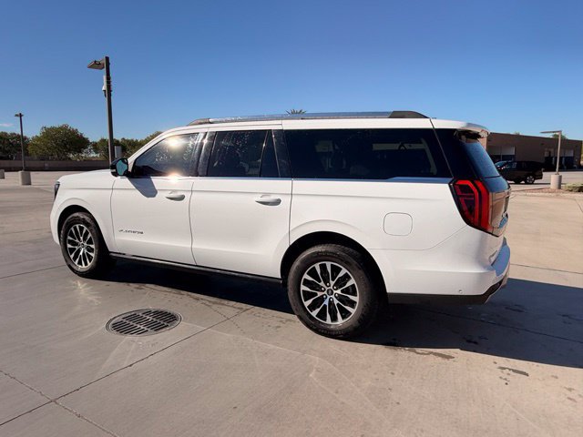 Used 2025 Ford Expedition Max Platinum AWD/4WD image 9