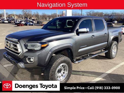 Used 2023 Toyota Tacoma Limited image 3