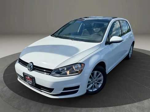 Used 2016 Volkswagen Golf S FWD image 2