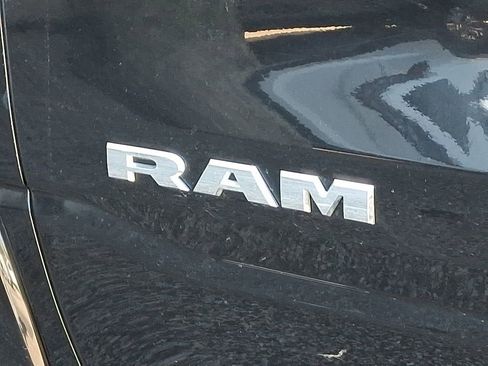 Used 2022 RAM 1500 Laramie w/ Sport Appearance Package image 12