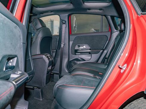 Certified 2022 Mercedes-Benz GLA 250 4MATIC image 22