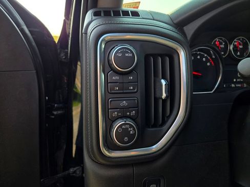 Used 2021 Chevrolet Silverado 1500 LT w/ All Star Edition Plus AWD/4WD image 16