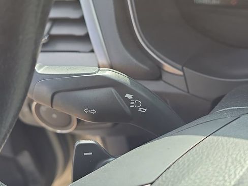 Certified 2018 Ford Fusion SE w/ Fusion SE Technology Package FWD image 13