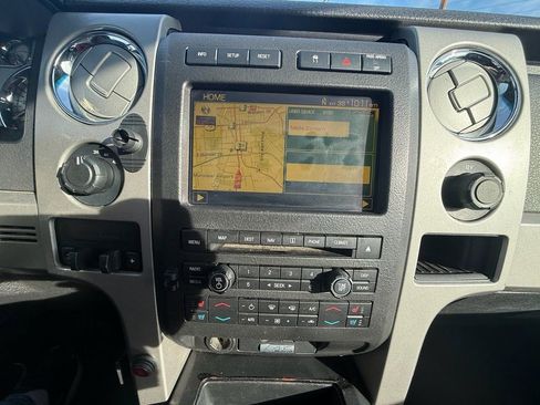 Used 2010 Ford F150 Lariat image 17