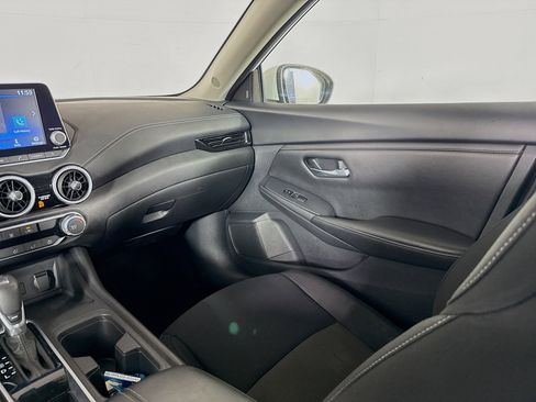 Used 2024 Nissan Sentra SV FWD image 26