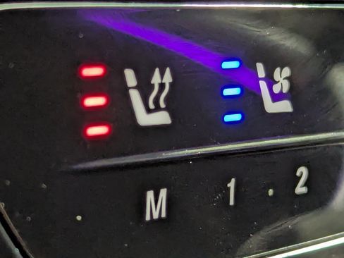 Used 2023 Mercedes-Benz S 500 4MATIC image 19