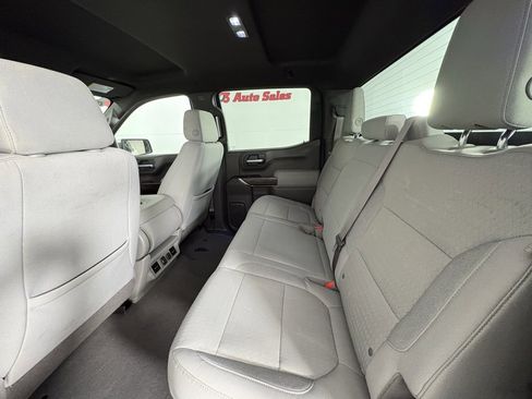 Used 2021 GMC Sierra 1500 SLE image 41