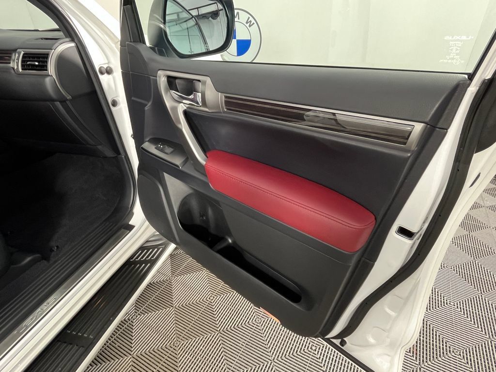 Used 2023 Lexus GX 460 Premium w/ Premium Plus Package AWD/4WD image 28
