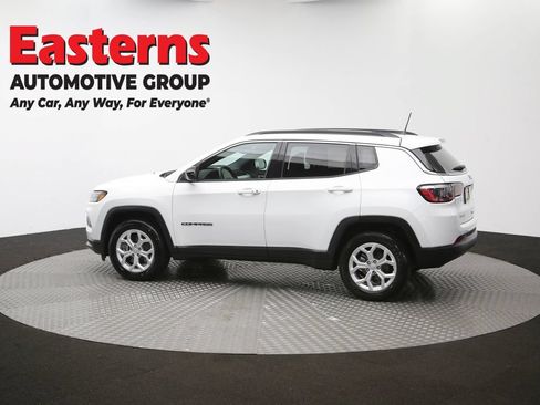 Used 2024 Jeep Compass Latitude AWD/4WD image 56