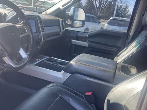 Used 2017 Ford F250 Lariat w/ Lariat Ultimate Package image 6