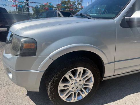 Used 2012 Ford Expedition Limited AWD/4WD image 11