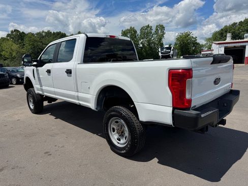 Used 2019 Ford F350 XL w/ Power Equipment Group AWD/4WD image 3