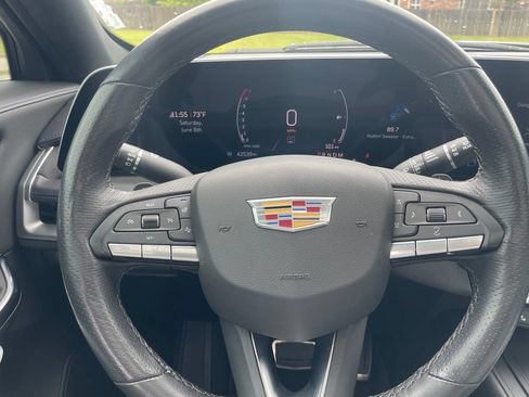 Used 2024 Cadillac XT4 Sport FWD image 10