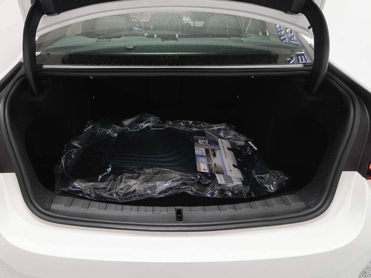 Used 2026 BMW 330i Sedan RWD image 11