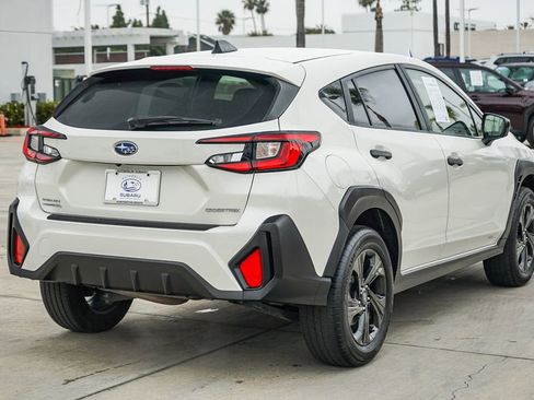 Certified 2024 Subaru Crosstrek 2.0i w/ Crosstrek Mirror Package image 5