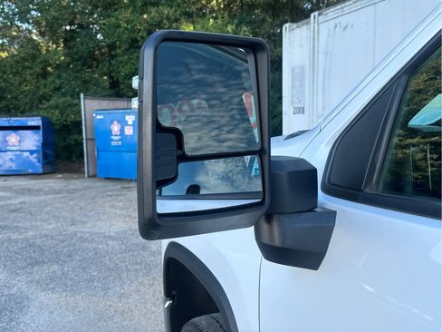 Used 2024 Chevrolet Silverado 2500 LT image 17