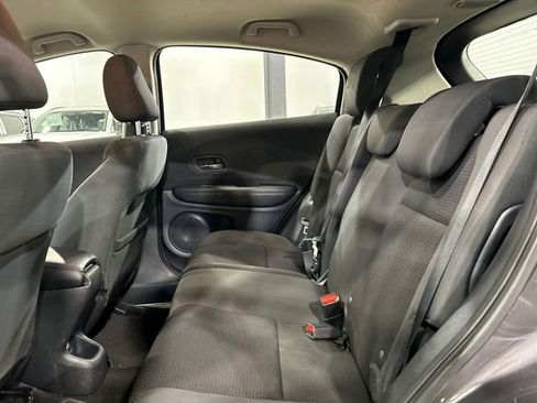 Used 2021 Honda HR-V LX image 22