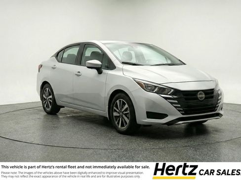 Used 2025 Nissan Versa SV FWD image 1