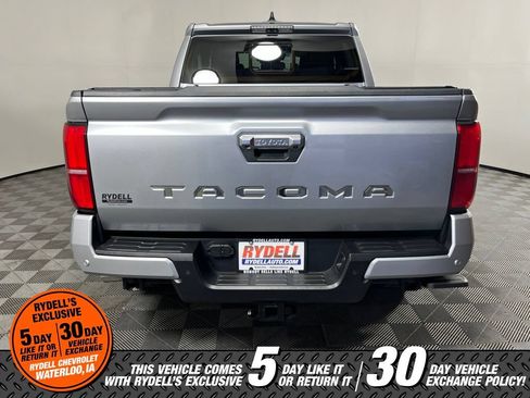 Used 2024 Toyota Tacoma Limited w/ Limited Package (LT) AWD/4WD image 4