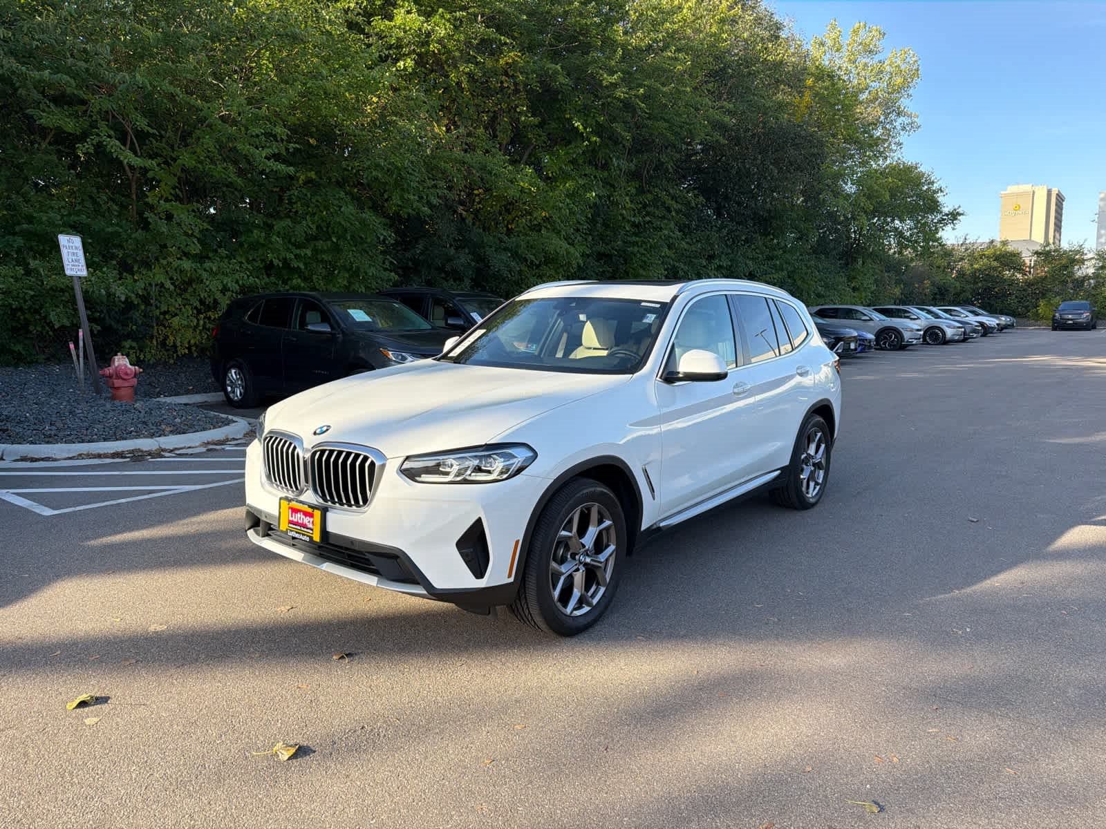 Used 2022 BMW X3 xDrive30i AWD/4WD image 5
