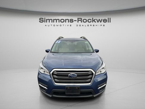 Used 2022 Subaru Ascent Premium w/ Convenience Package image 2