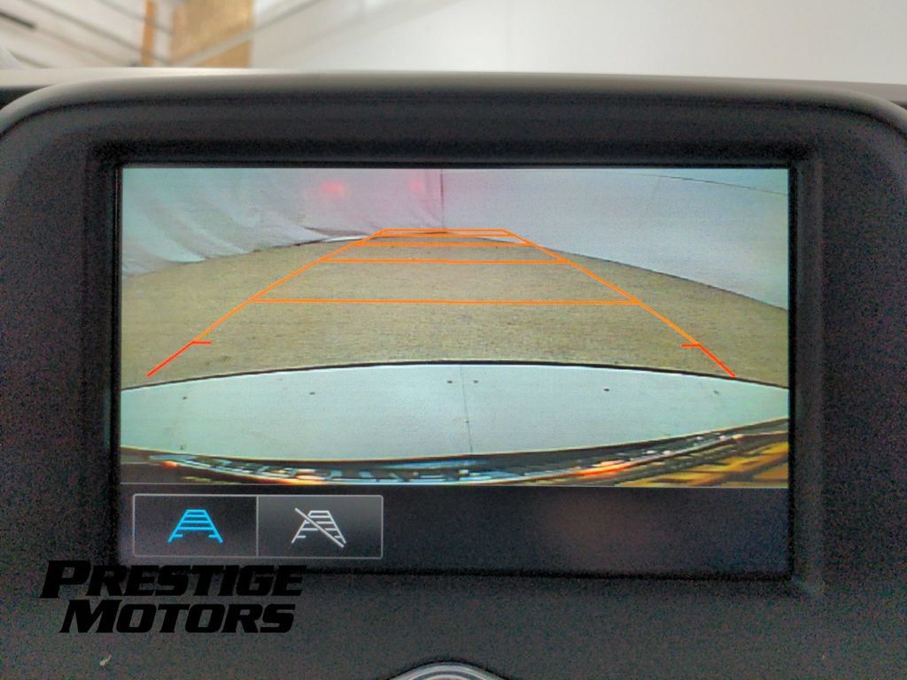 Used 2016 Chevrolet Camaro LT RWD image 32