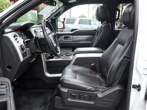 Used 2014 Ford F150 FX4 w/ Equipment Group 402A Luxury image 17